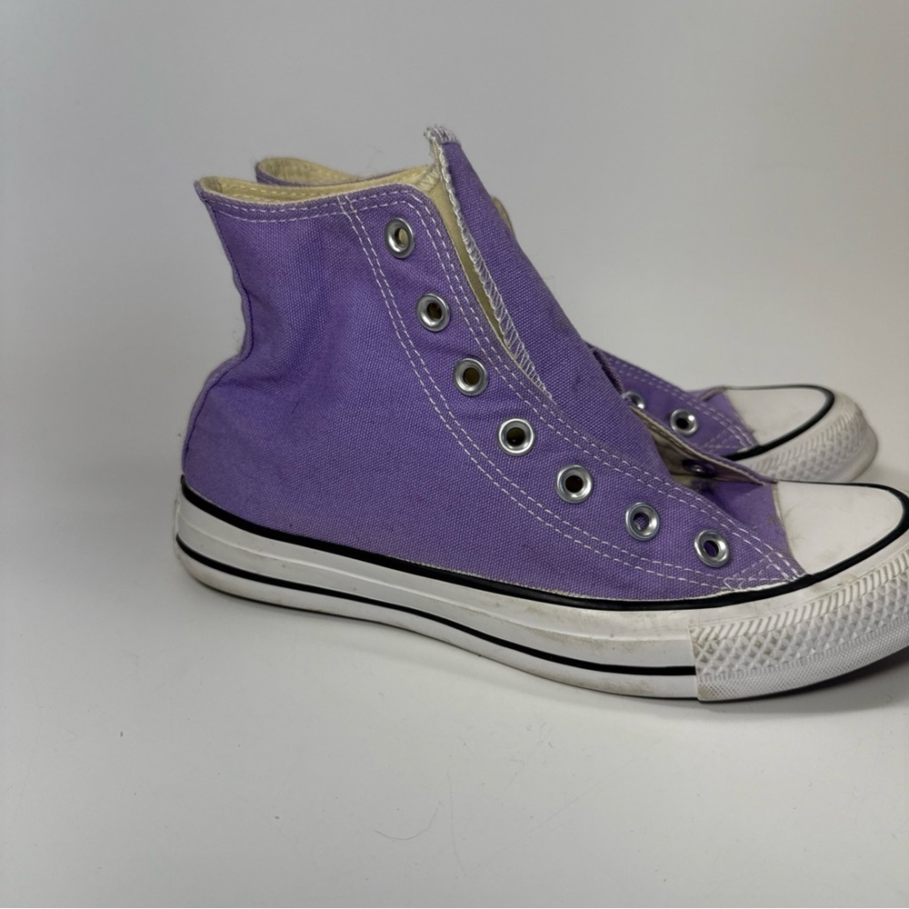 Converse size 6.5 Lavender High-Top Sneakers - Picture 4 of 9